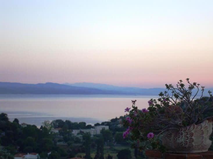 Dreamy Jasmine In Skiathos With Your Exclusive Private Pool Villa *