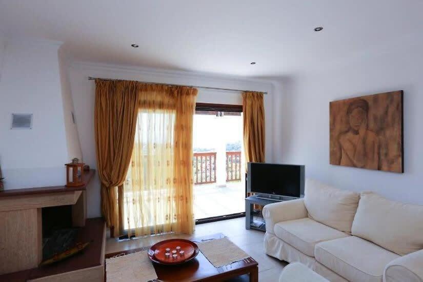 Dreamy Jasmine In Skiathos With Your Exclusive Private Pool